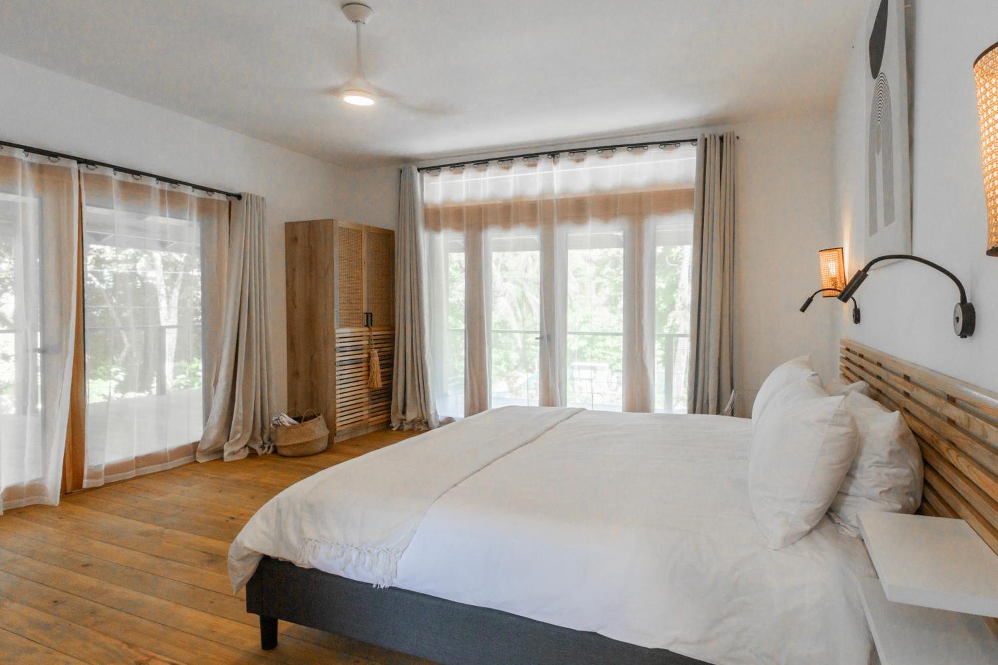 S Boutique Hotel Бокас дел Торо Екстериор снимка